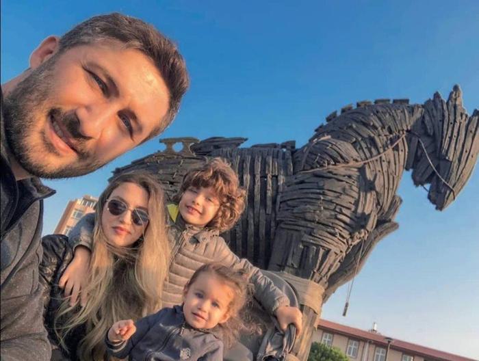 Yağmur Sarıoğlundan bebek müjdesi