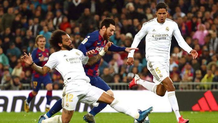 Barcelona bu sezon El Clasicoda gol atamadı