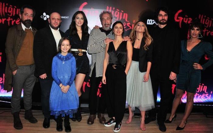 Güzelliğin Portresi filminin galasına ünlü akını
