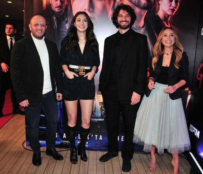 Güzelliğin Portresi filminin galasına ünlü akını