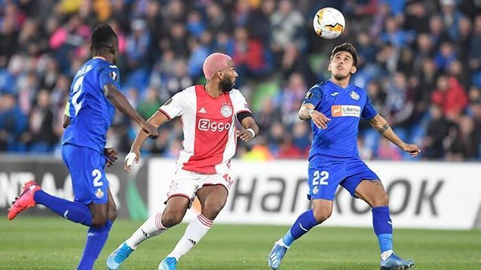 Ryan Babelden olay hareket Getafe - Ajax maçına damga vurdu