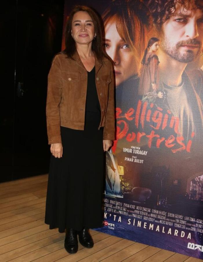 Güzelliğin Portresi filminin galasına ünlü akını