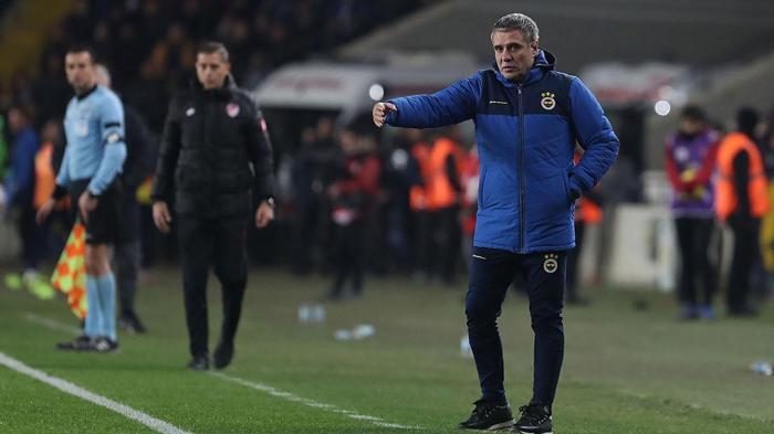 SON DAKİKA Fenerbahçenin Galatasaray derbisi ilk 11i (Muhtemel)