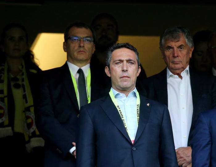 Fenerbahçede o gün geldi Ali Koçun açıklaması bekleniyor...