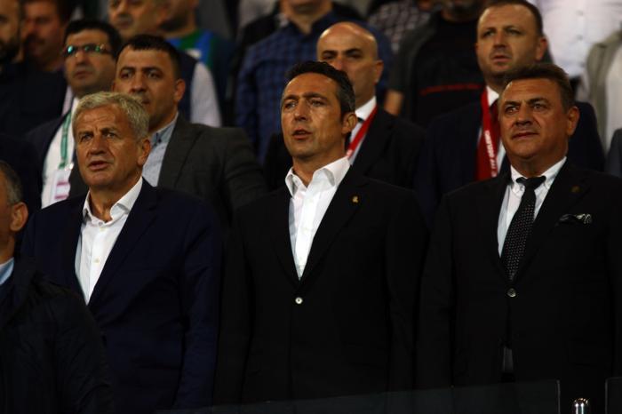 Fenerbahçede o gün geldi Ali Koçun açıklaması bekleniyor...