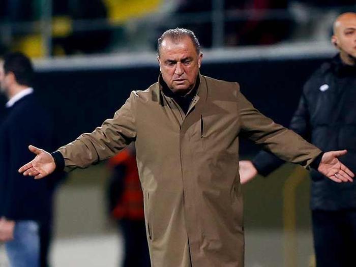 Galatasarayda Alanyaspor maçında Fatih Terim çılgına döndü