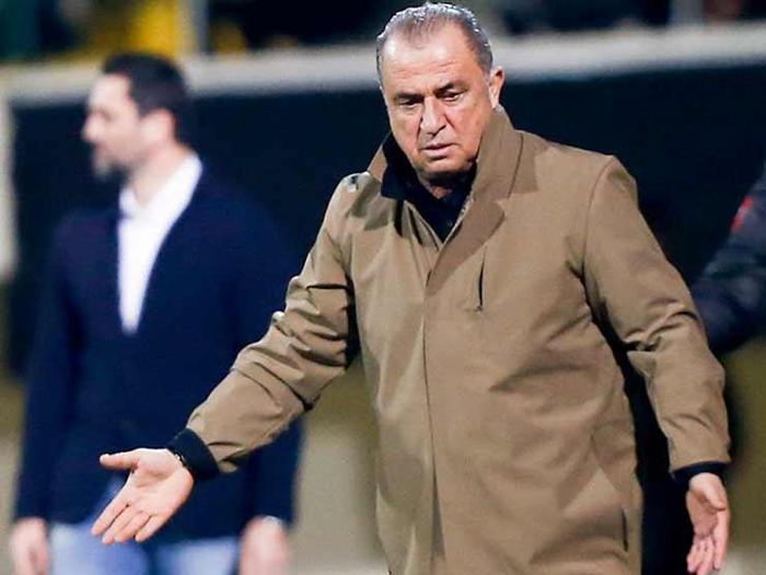 Galatasarayda Alanyaspor maçında Fatih Terim çılgına döndü