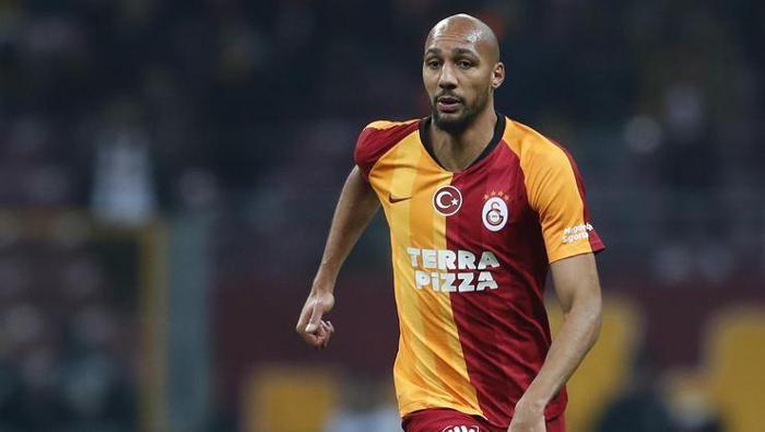 Nzonzi Rennes’e imzayı atıyor