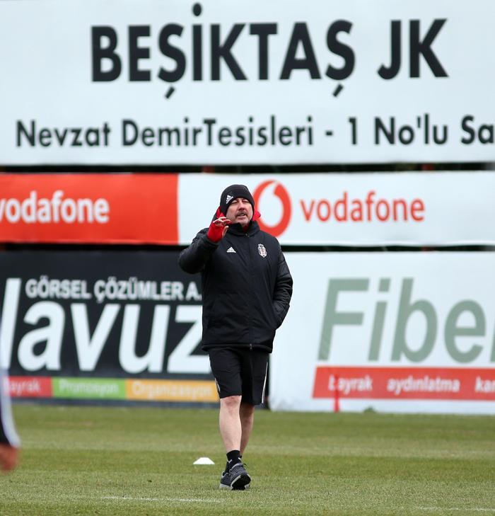 Beşiktaş son dakika: Sergen Yalçın ilk antrenmanına çıktı