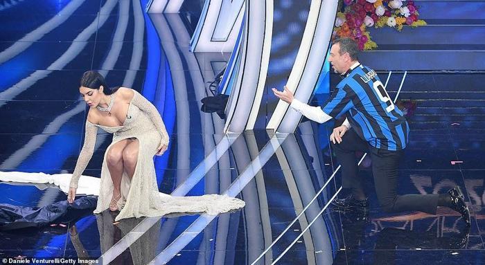 Cristiano Ronaldonun sevgilisi Georgina Rodriguezden sürpriz