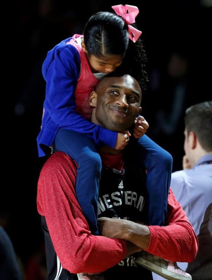 Kobe Bryantın ölümü ünlüler dünyasını yasa boğdu