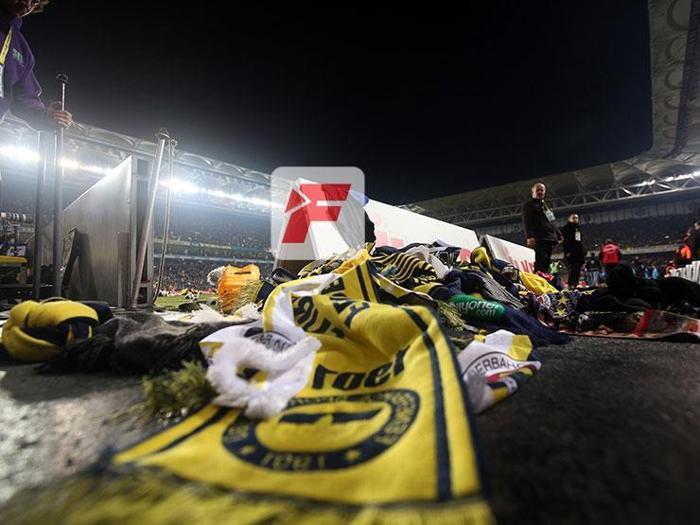 Fenerbahçe taraftarlarından Elazığdaki depremin mağdurlarına destek
