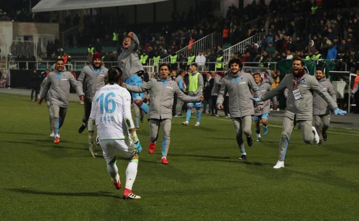 Erce Kardeşler Trabzonsporu taşıdı, sosyal medya yıkıldı