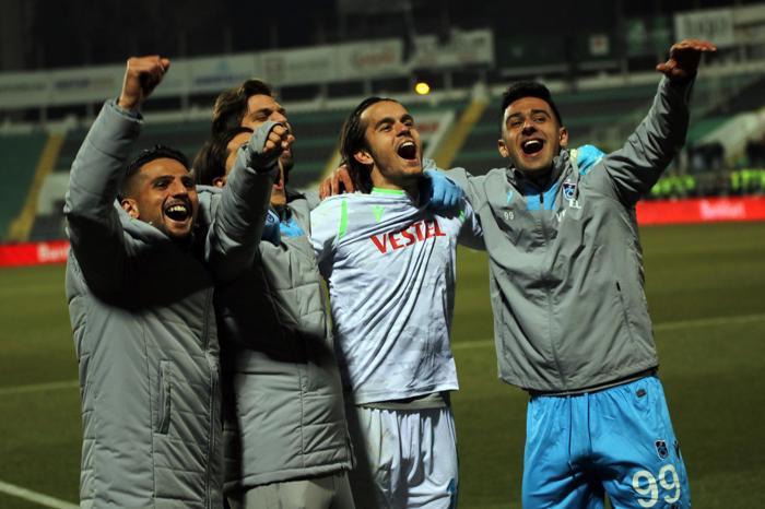 Erce Kardeşler Trabzonsporu taşıdı, sosyal medya yıkıldı
