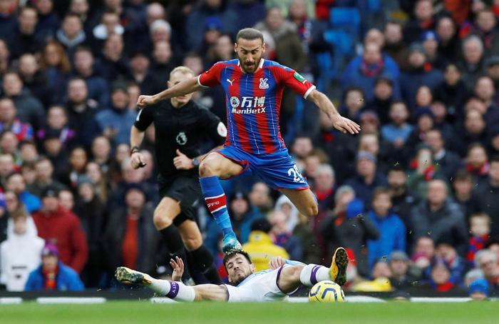 Cenk Tosunlu Crystal Palacedan Manchester Cityye çelme