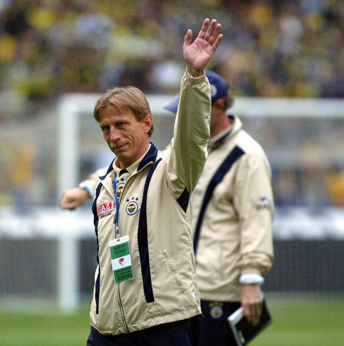 Fenerbahçeye kimler geldi, kimler geçti Cocu da onlar gibi mi olacak