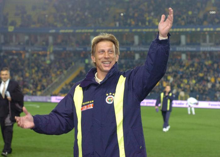 Fenerbahçeye kimler geldi, kimler geçti Cocu da onlar gibi mi olacak