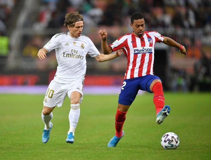 Şampiyon Real Madrid kupasına kavuştu