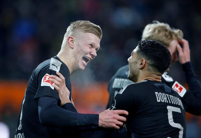 Erling Haaland Borussia Dortmund formasıyla harikalar yarattı