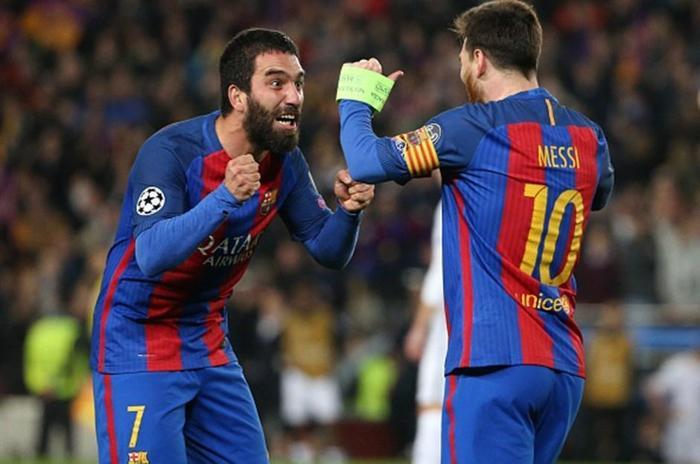 Arda Turan ile Mino Raiola arasında gece yarısı transfer görüşmesi