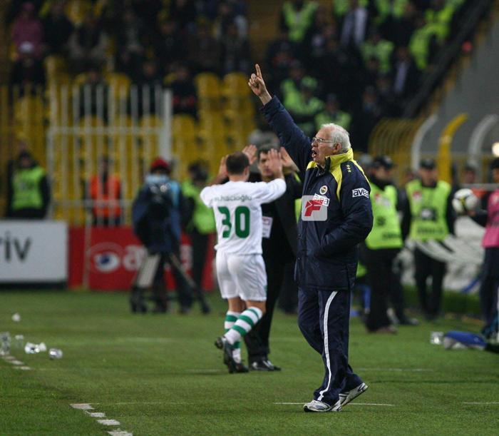 Fenerbahçeye kimler geldi, kimler geçti Cocu da onlar gibi mi olacak
