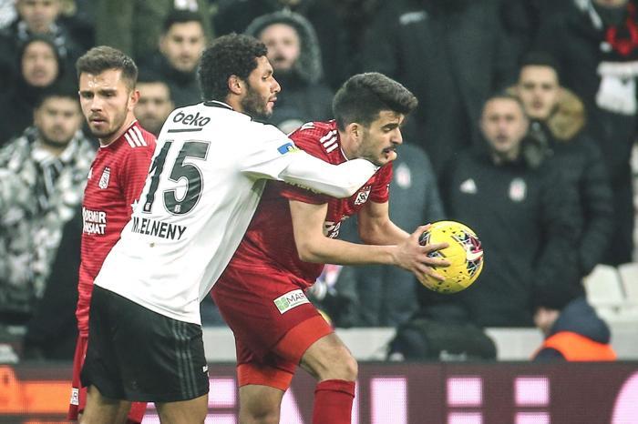 Beşiktaş - Sivasspor maçında büyük olay Fatih Aksoy ıslıklandı