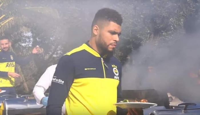 Simon Falette - E. Frankfurt ====> Fenerbahçe (Kiralık)