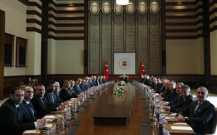 Cumhurbaşkanı Erdoğan, kulüpleri kabul etti