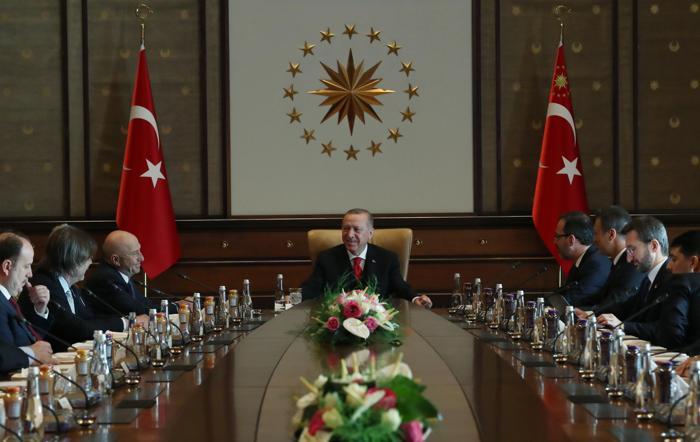 Cumhurbaşkanı Erdoğan, kulüpleri kabul etti