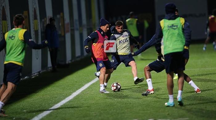 Fenerbahçe antrenmanında sakatlık şoku