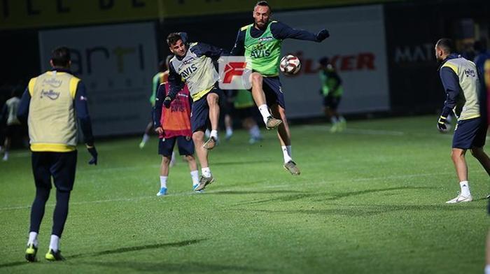 Fenerbahçe antrenmanında sakatlık şoku