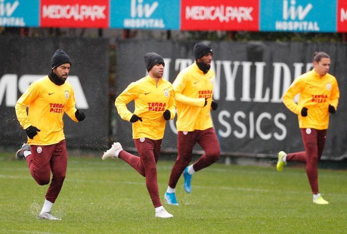 Galatasarayın yeni transferi Marcelo Saracchi ilk antrenmanına çıktı