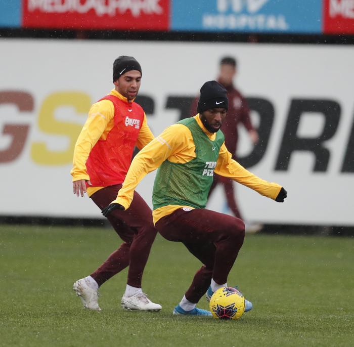 Galatasarayın yeni transferi Marcelo Saracchi ilk antrenmanına çıktı