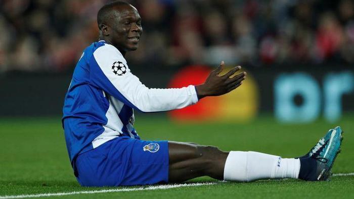 Aboubakar bedelsiz kiralık isteniyor