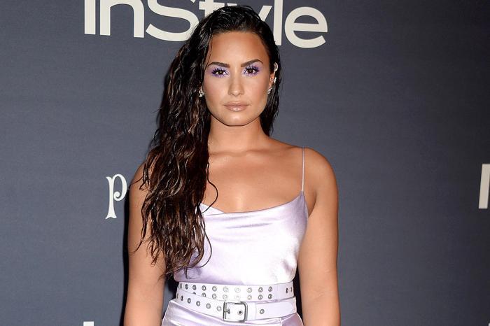 Neymar ve Demi Lovato aşk mı yaşıyor