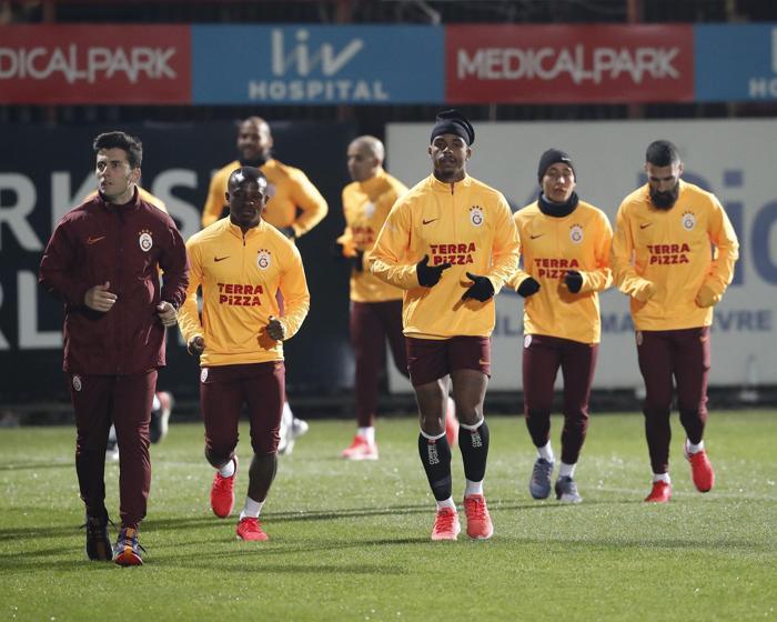Galatasarayda ikinci yarı hazırlıkları başladı