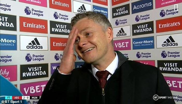 Ole Gunnar Solskjaer Robin van Persieye sert tepki: Buna hakkı yok