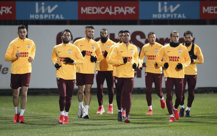 Galatasarayda ikinci yarı hazırlıkları başladı