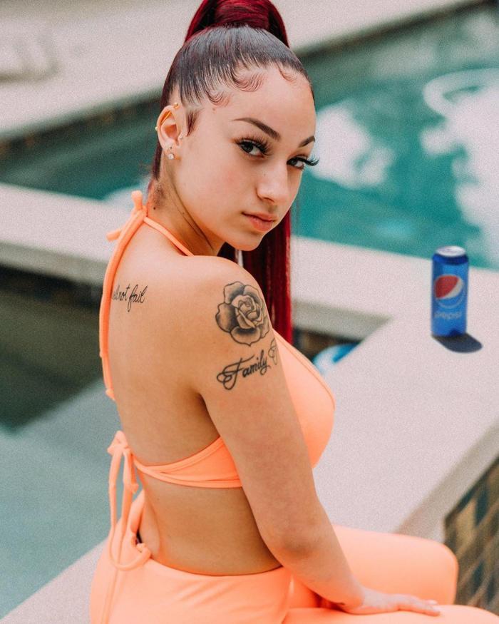 16 yaşındaki rapçi Bhad Bhabie, boksör Adrien Bronerdan gelen mesajı ifşa etti