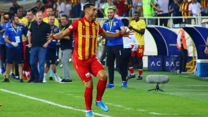 Beşiktaşta forvet transferi operasyonu başladı