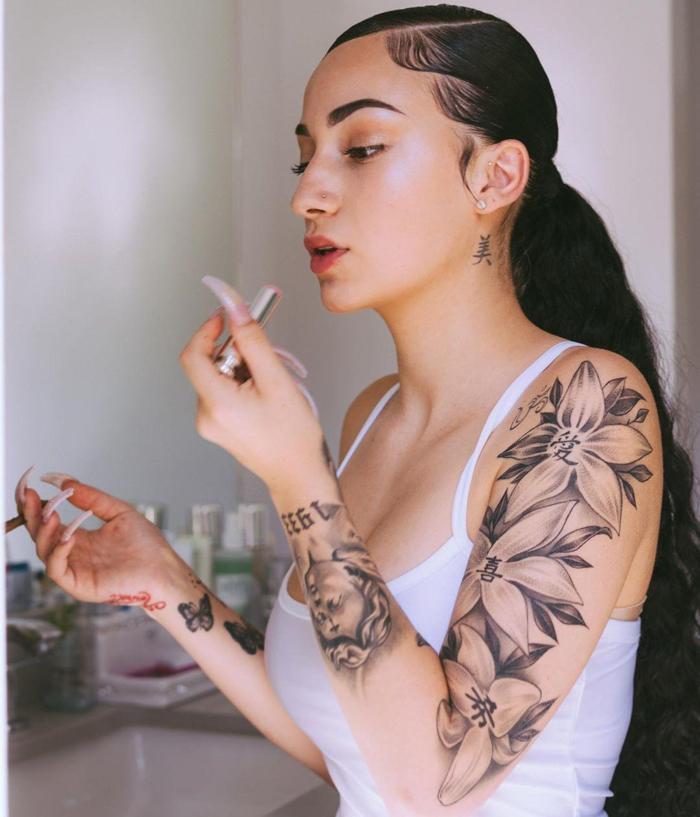 16 yaşındaki rapçi Bhad Bhabie, boksör Adrien Bronerdan gelen mesajı ifşa etti