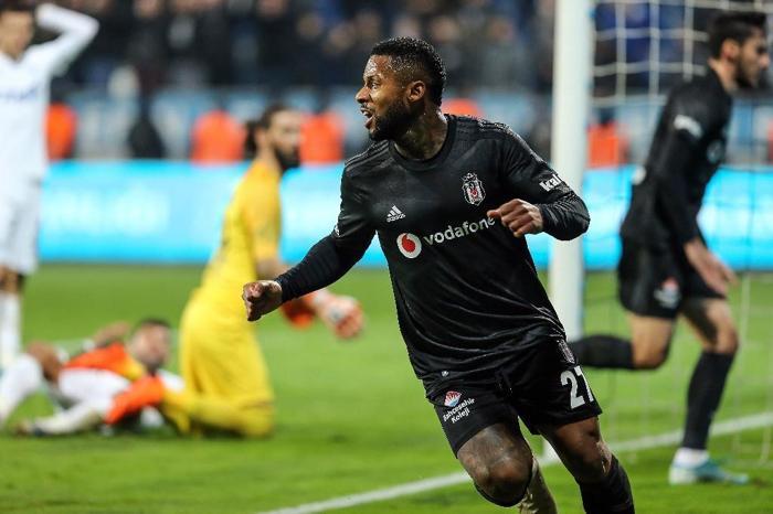 Son dakika Beşiktaşta ayrılık operasyonu