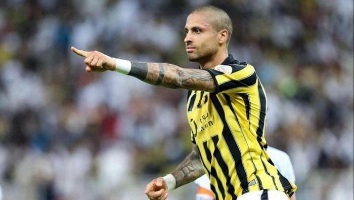 Manuel da Costa imzaya hazır