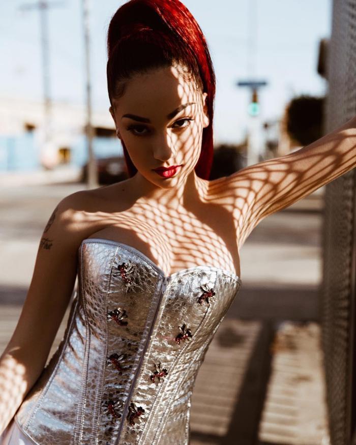 16 yaşındaki rapçi Bhad Bhabie, boksör Adrien Bronerdan gelen mesajı ifşa etti