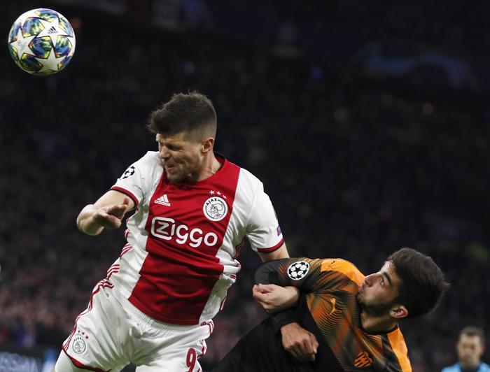 Hollanda devi Ajaxa büyük şok