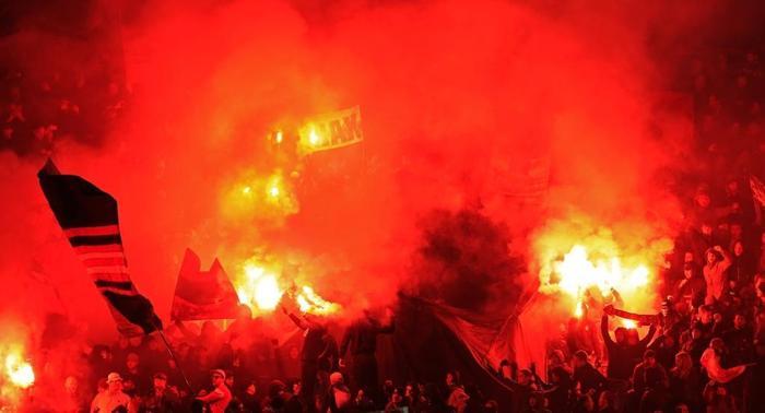 Hollanda devi Ajaxa büyük şok