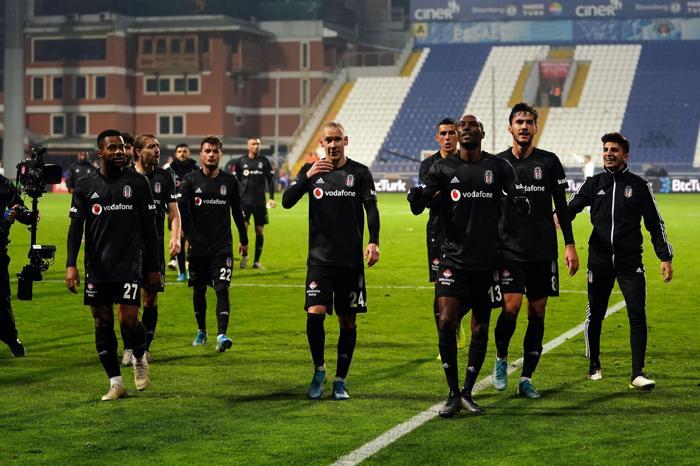 Beşiktaşlı futbolculardan büyük sevinç