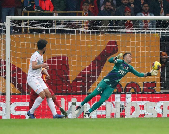SERKAN AKCAN: MUSLERA SAYESİNDE