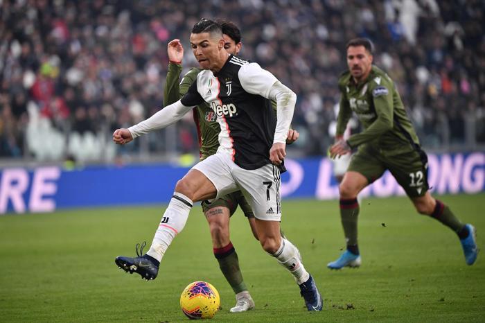 Cristiano Ronaldo golleri Merih Demiralla kutladı