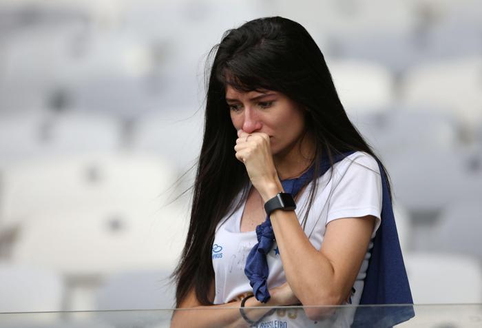 Cruzeiro küme düştü, ortalık savaş alanına döndü